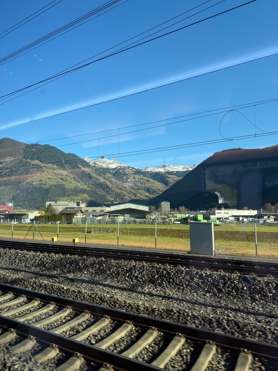 Scenery on the way to Zürich.