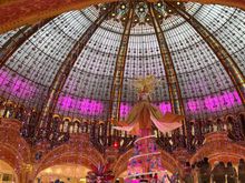 Colors change along with the music