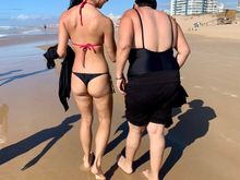 It seems like fashion questions are always coming up on Fodors. Thought I would share two styles. The one on the left is extremely common across most ages here. They must not be uncomfortable after all.