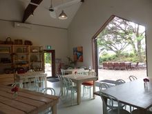Quiet cafe until family with kids arrived 