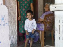 The family of the beekeeper