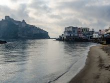 Pescatori beach would've been packed had this been high season.