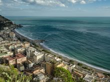 Maori appears soon after walkers reach sight of the distinctive Mezzacapo Castle on the town's edge. Workaday Maori is a good place to base if one wants keep to a strict, low-cost budget. It has no sights except for its appealing beach. As self-caterers, we went there to shop at both the competing grocery chain supermarkets there: DECO & NETTO. 