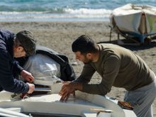 Some veterans assisted the young Turks.