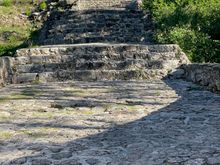 Entrance from the street, really well marked.