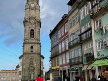 Our neighborhood was very close to the Clerigos church and tower (we'd visit on another day).