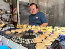 Another vendor - these each had different fillings. 