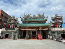 Just outside of the Anping fort is the lovely Anping Mazu temple. 