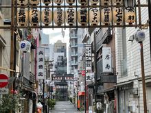I'm wandering around at 6:30AM, where is everybody?