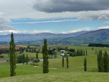 More stunning scenery on the drive to Lake Tekapo