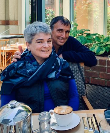 
Here is my silver/white hair. I’ve had a couple cuts since that photo so it is whiter now. 