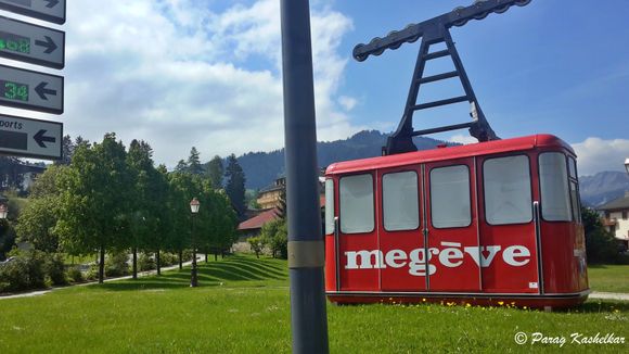We passed through Megeve Alpine village. It has a distinction of 3 flourie category. It was picturesque. We didn't find it very interesting.