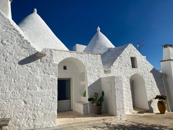 More rooms on the masseria. 