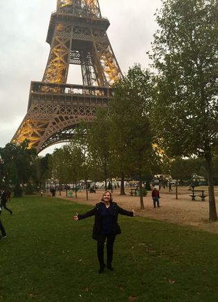 This is me 4 years ago. My first view. I was so jetlagged but when I turned a corner and saw this....it was so overwhelming. I’m sure most of you can relate.