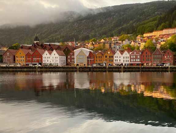 Bryggen at night 