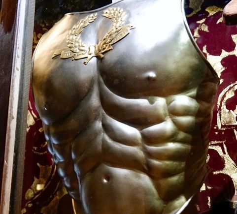  Who would want to fight that guy! 