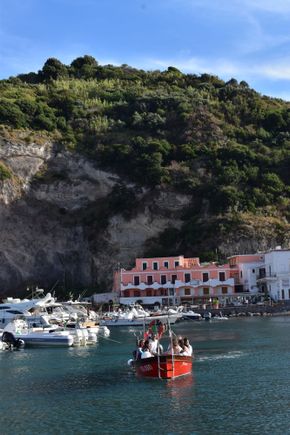 Passing water taxi as we approached San Giorgio.