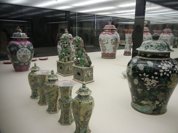 Chinese porcelain collection