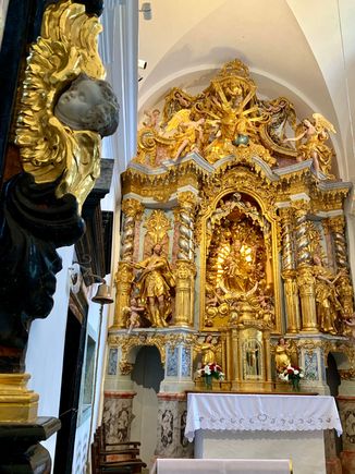 Impressive alter 