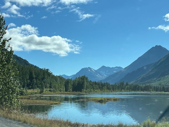 Scenery en route to Seward 