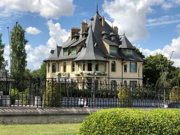 Villa Demoiselle