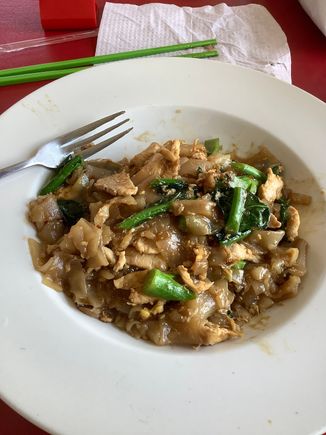 Phat sew yu or something like that. Very good. I think they used brocollini. I'm not sure if Chinese brocolli is the same thing.