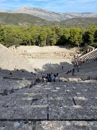 My husband is dropping a coin to test the famous acoustics (no I couldn't hear anything but then I was sitting near a group of teens on a school field trip)