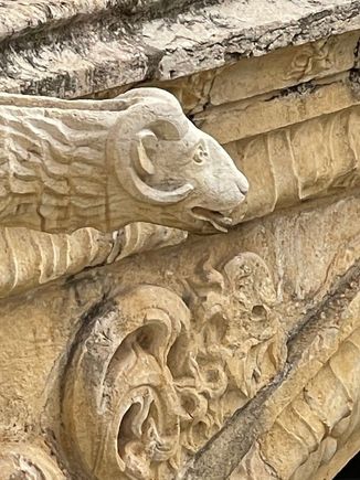 Identifying all the gargoyles