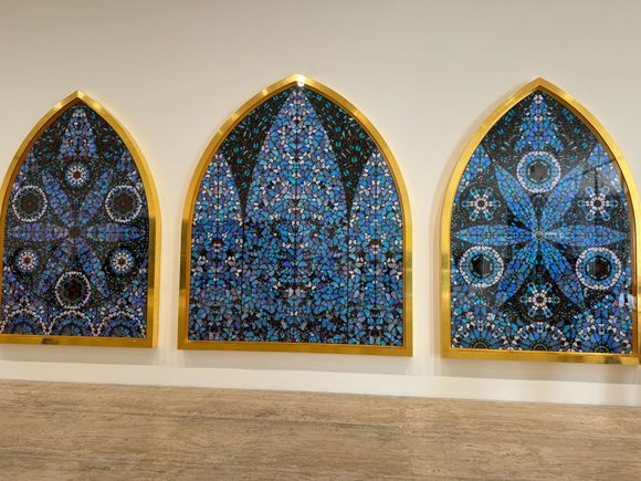 « Stained glass » windows made with butterflies.