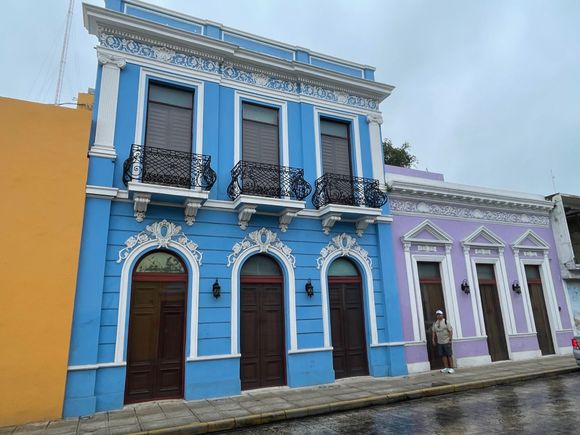 Cool building I saw.