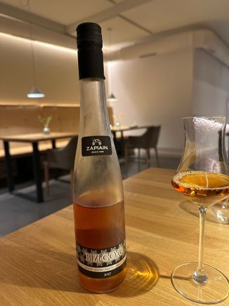 I asked for a non-dry wine to begin; our waiter suggested this Basque cider and it was THE best cider I've ever tasted.  I snapped this pic so I could look for it on a future trip to the Pais Vasco, which I hope will be in the not-too-distant future