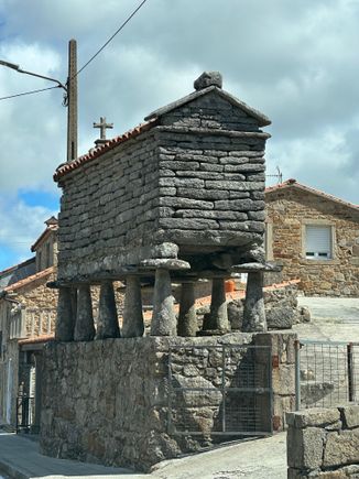 Horreo, the typical granary and a symbol of Galicia
(I may have spelled this wrong, up above) 