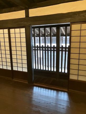 2nd floor veranda - only in newer buildings
