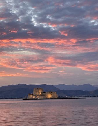The Bourtzi in Nafplion, built by the Venetians and used for various purposes, the most ominous being as the residence of the city executioner. The inside of the fortress is not accessible for visitors. 