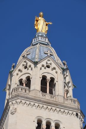 Statue of Mary
