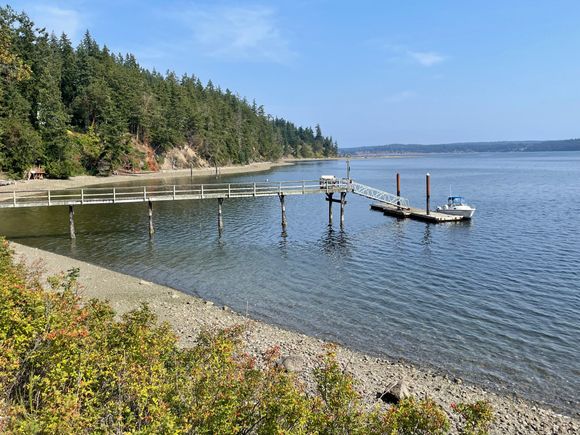 Here is the dock on the bay.