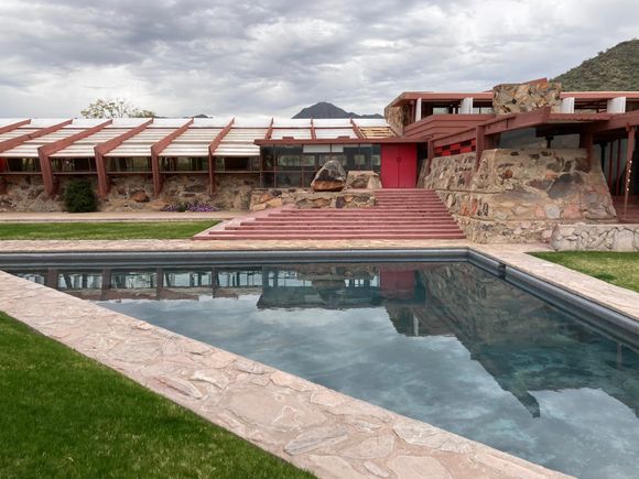 A pool to provide cooling ventilation for workshop 