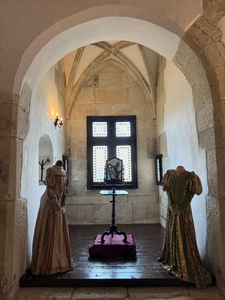 15th century dresses