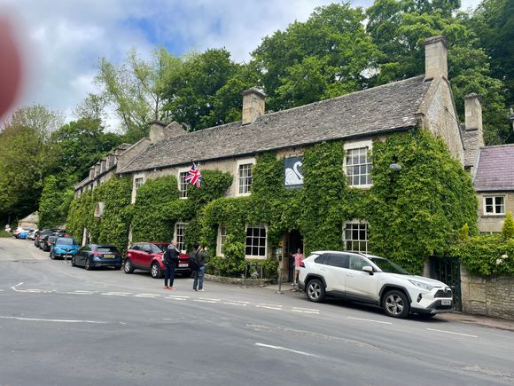 It was indeed The Swan Hotel mfish.  Another exterior picture. We didn’t go inside, but it looked wonderful. It was all so pretty. Lucky you to have stayed there. 