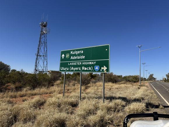 Most tourists would be turning right here. It was tempting but we'd been before.