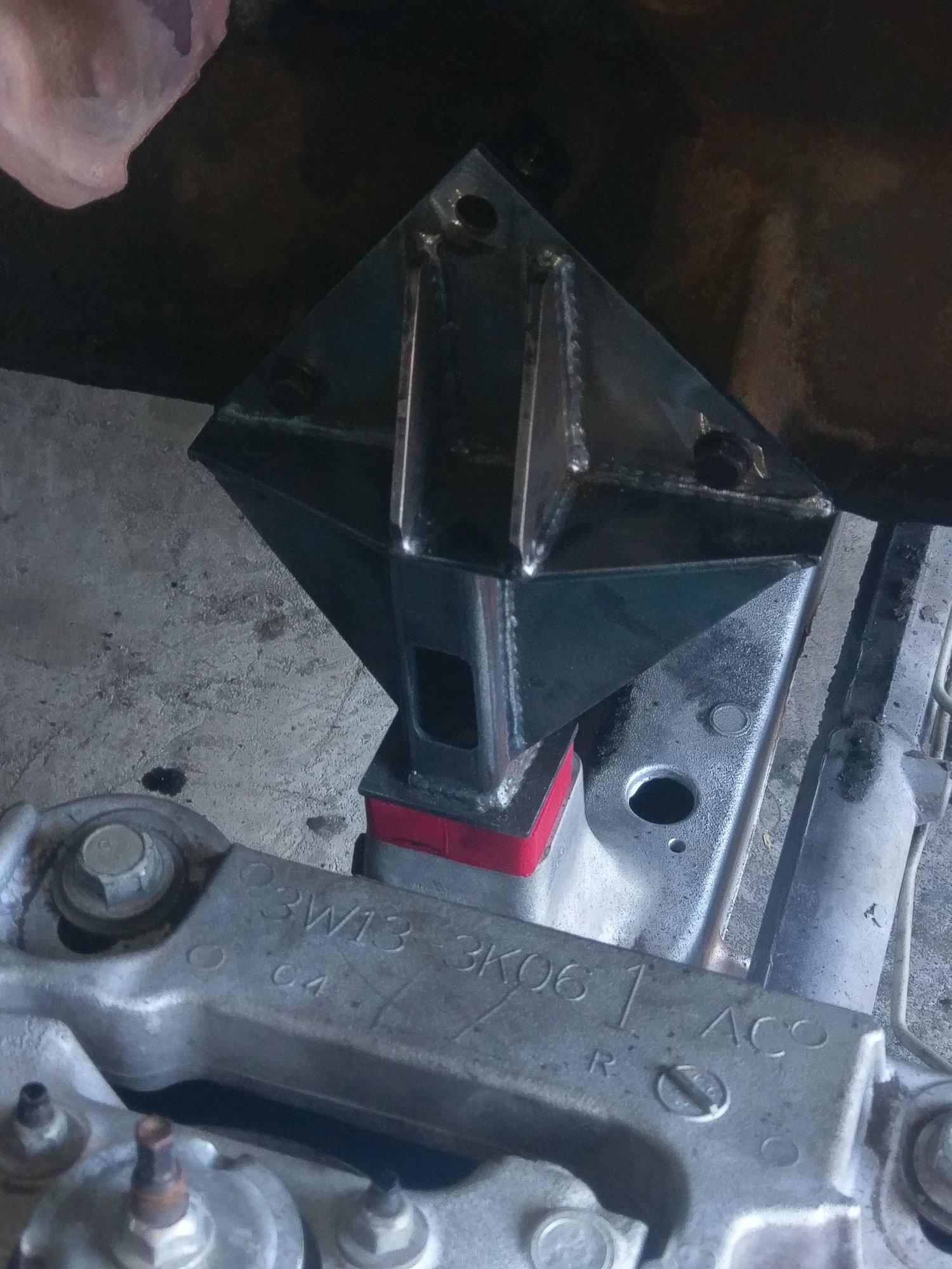 Crown Vic 300 I6 motor mounts Ford Truck Enthusiasts Forums