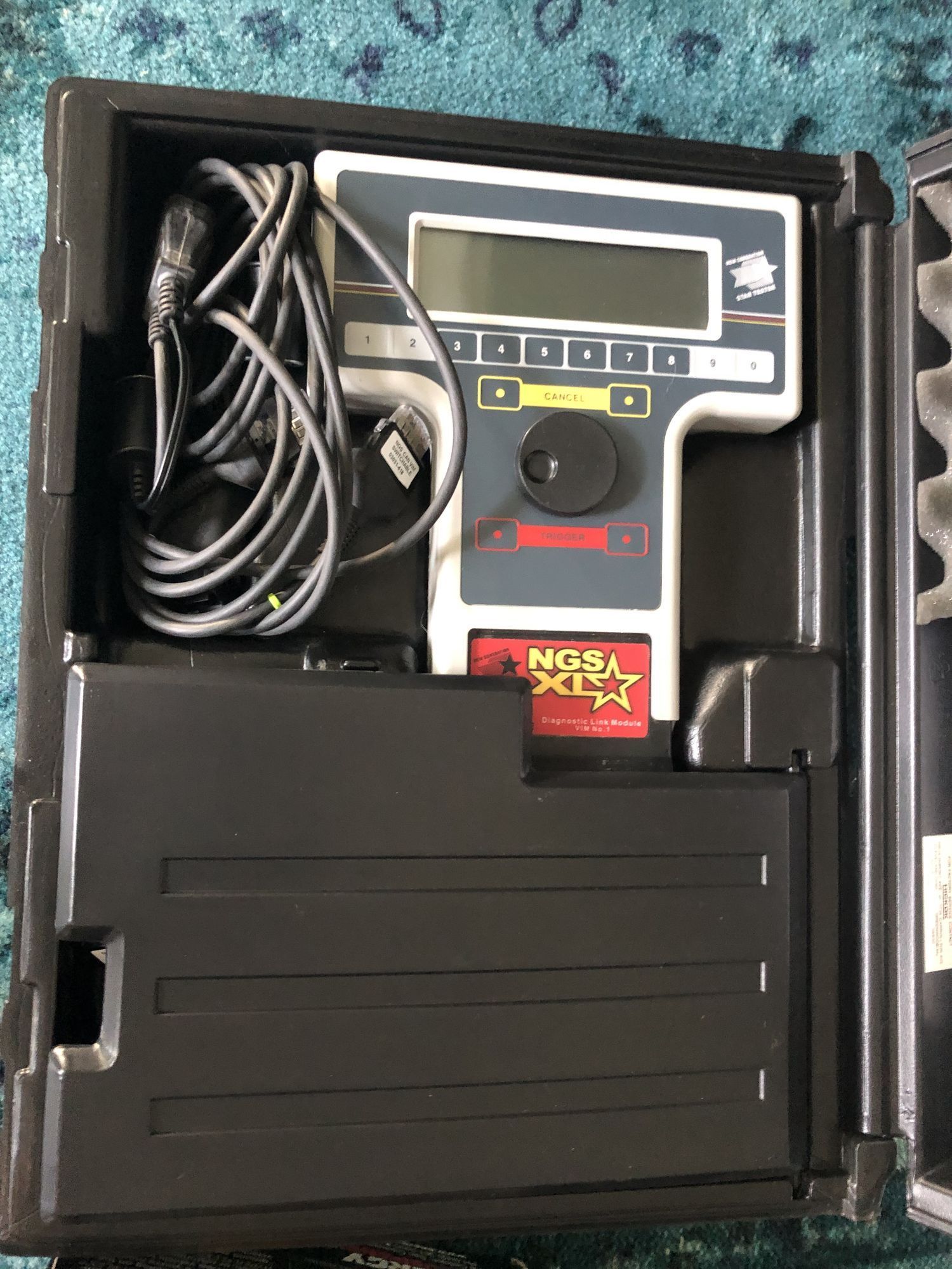 2003 Ford F-250 Super Duty - 2003 F-250 Superduty 7.3L Lariat - Used - VIN 1FTNW20F63EA50574 - 188,882 Miles - 8 cyl - 2WD - Truck - White - Sioux Falls, SD 57108, United States