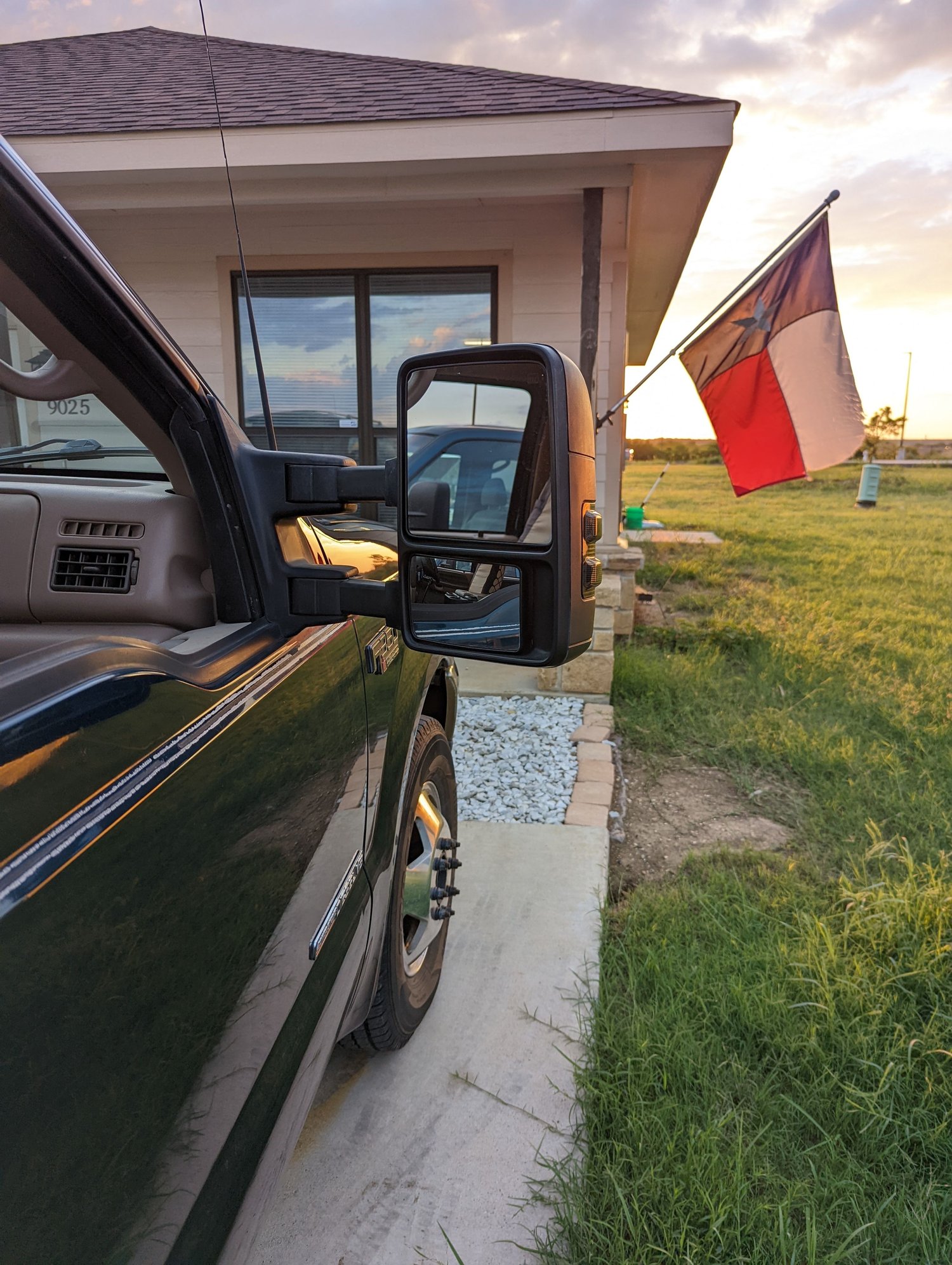 2000 Ford F-350 Super Duty - She's for sale ***2000 F-350 7.3 ZF-6*** - Used - VIN 1FTWW32F4XEC17317 - 399,000 Miles - 8 cyl - 2WD - Manual - Truck - Other - Fort Worth, TX 75165, United States
