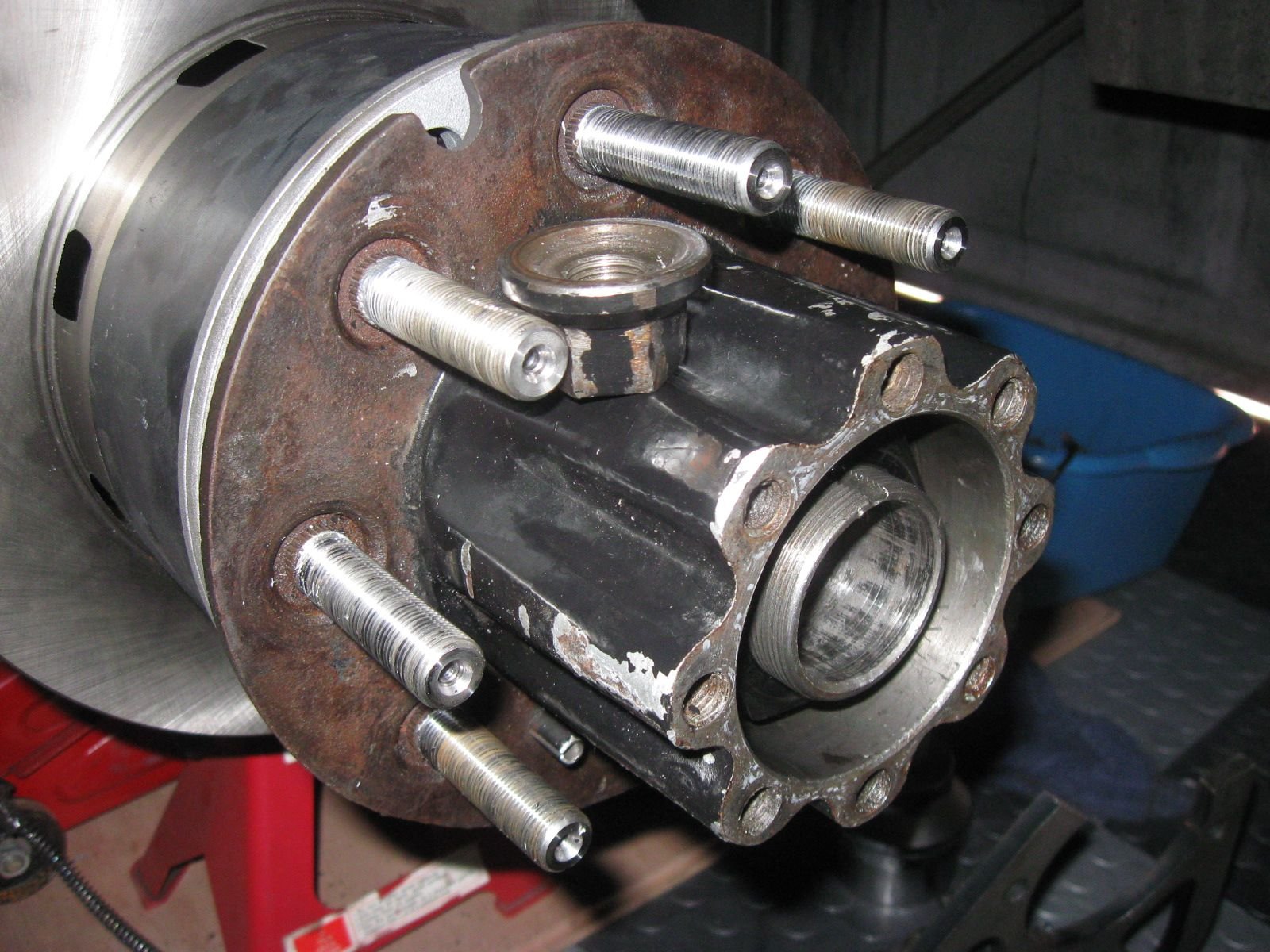 Dana 70 disc brake conversion DUALLY with 16'' steelies, a.k.a. coin