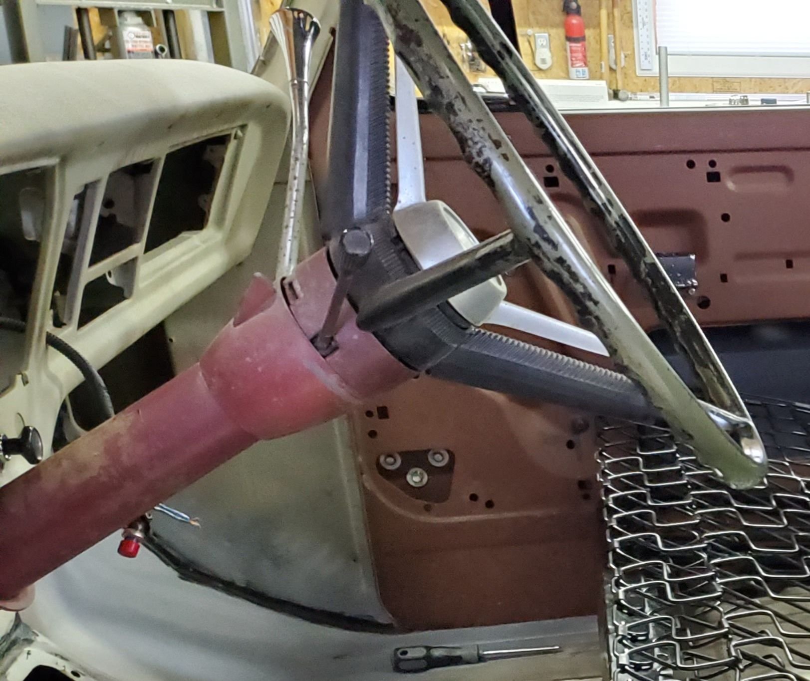 First Post. Need some help with Horn contact Ford Truck Enthusiasts