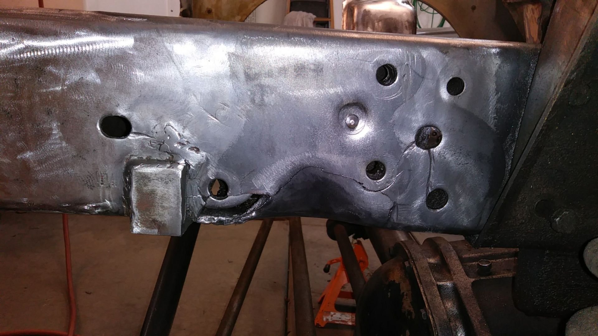 Frame cracked near steering box (4x4) Ford Truck Enthusiasts Forums