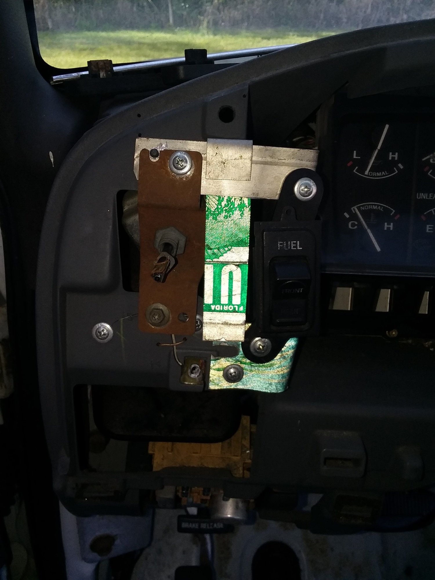 Who Has a Broken Fuel Tank Selector Switch?? Ford Truck Enthusiasts