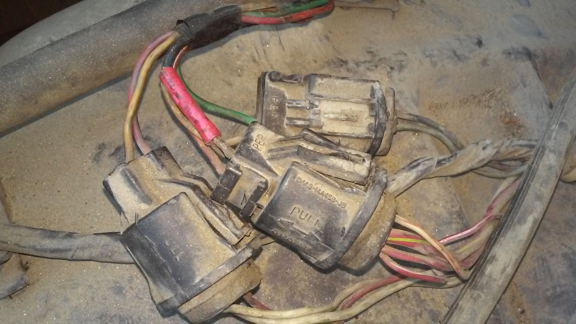 85 wiring issues - Ford Truck Enthusiasts Forums