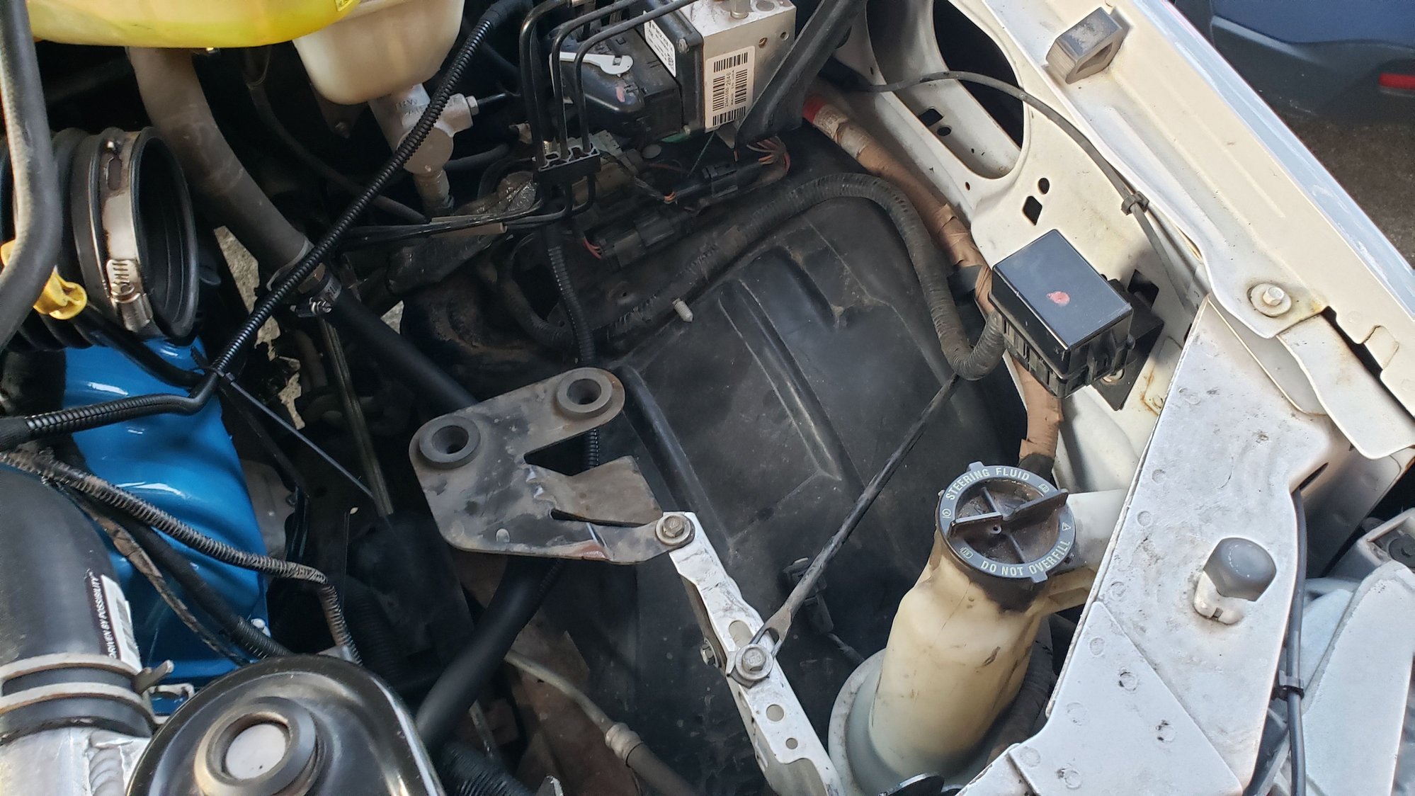 The bracket and support arm you will need to mount the V10 air filter box.