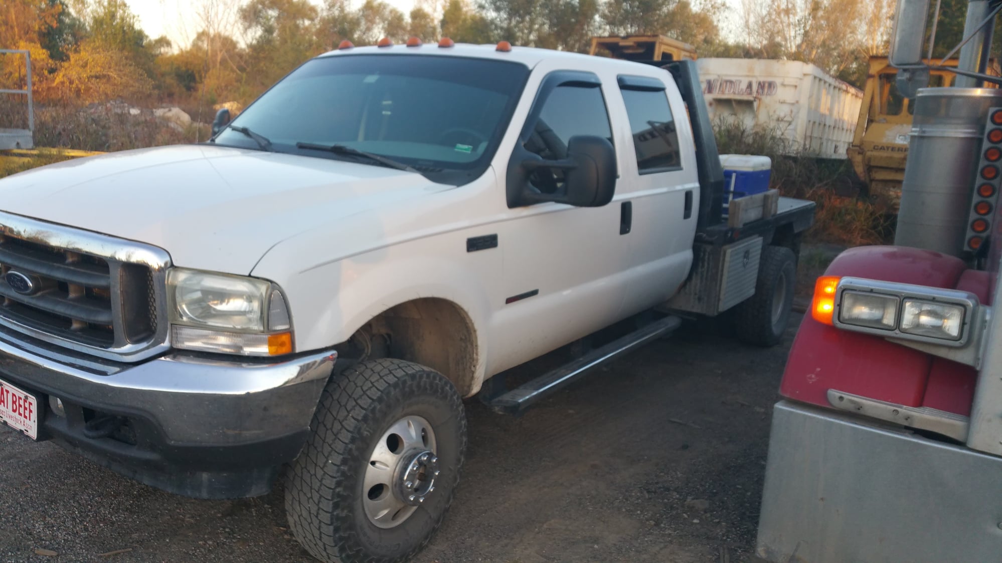 2002 Ford F-350 Super Duty - 2002 f.350 4x4 zf6 cab and chassis crew cab - Used - VIN 1FDWW37F02EA41279 - 270,000 Miles - 8 cyl - 4WD - Manual - Truck - White - Kansas City, KS 66106, United States